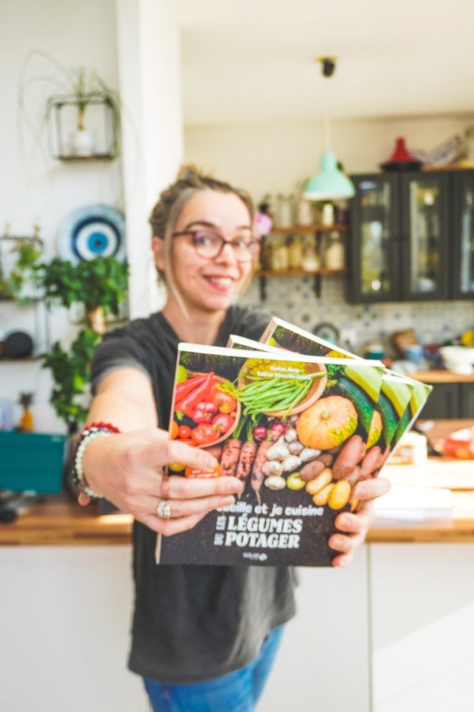 livre marciatack "je cueille et e cuisine les légumes du potager"